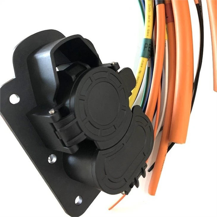 4 j1772 ccs combo inlet 600V DC